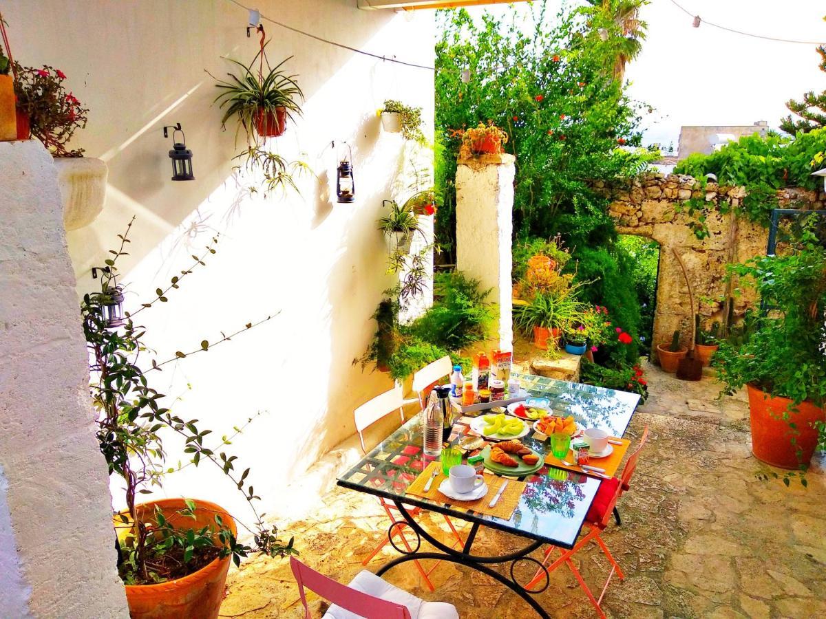 Masseria Delle Rose 1760 Alessano Exterior foto